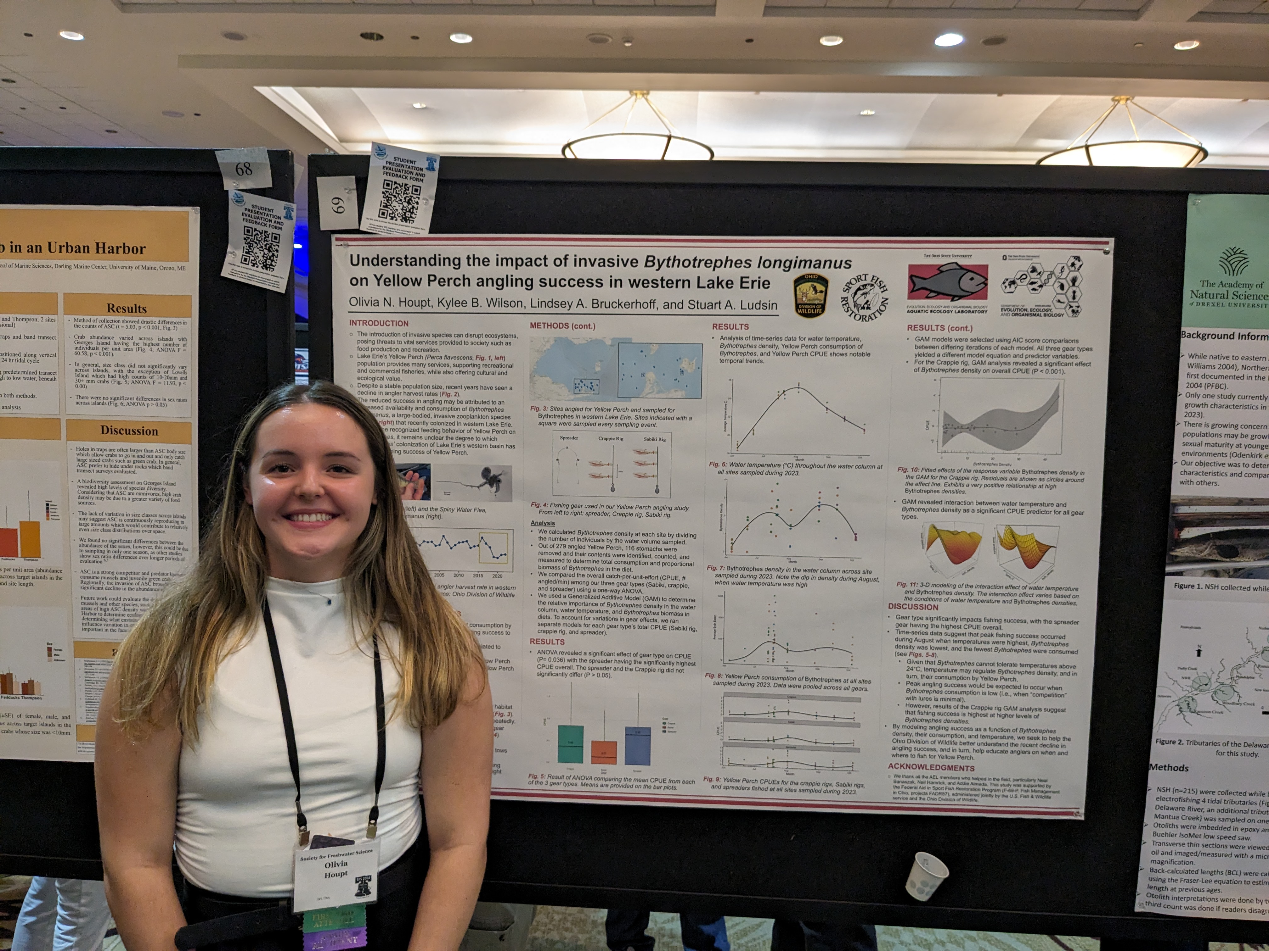 Olivia Houpt presenting her poster at SFS 2024