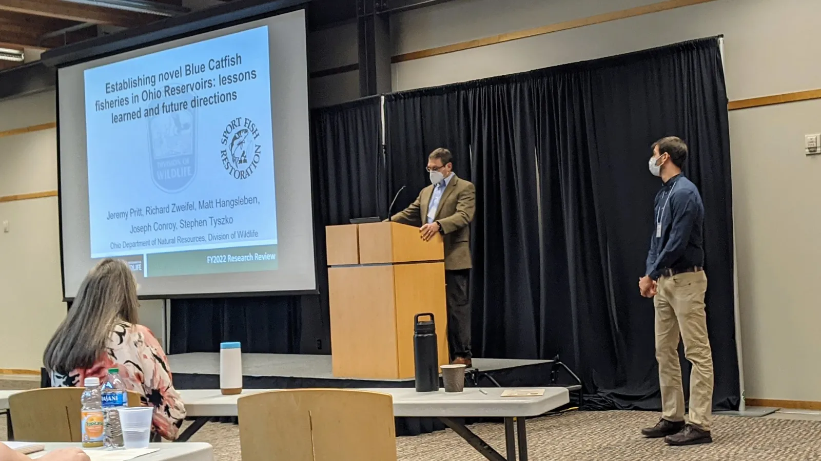 Dr. Ludsin introducing Jeremy Pritt before his talk