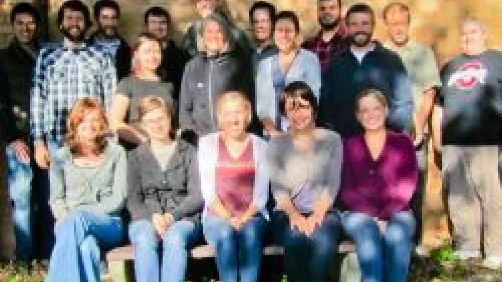 Group photo of AELers 