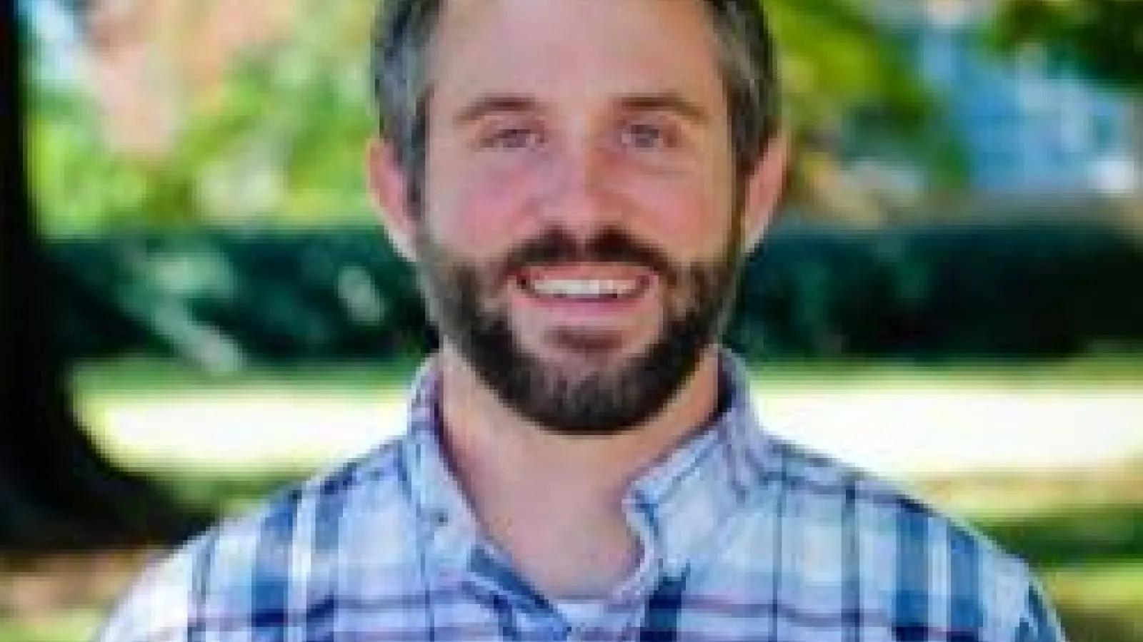 Headshot of Troy Farmer