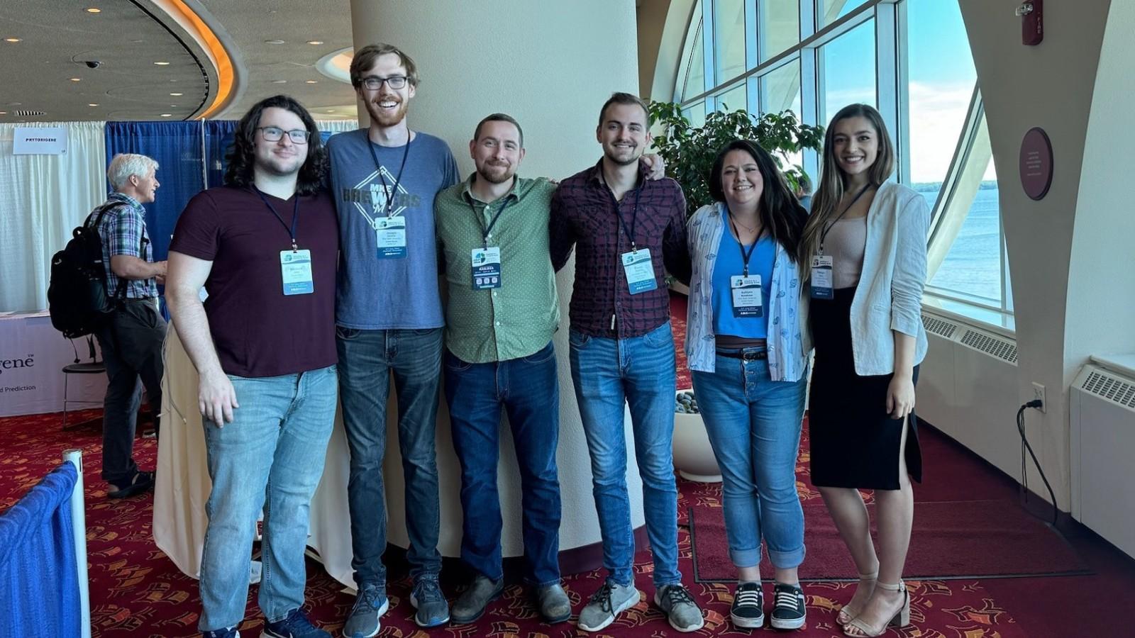 Group photo of Hood Lab folks at ASLO 2024